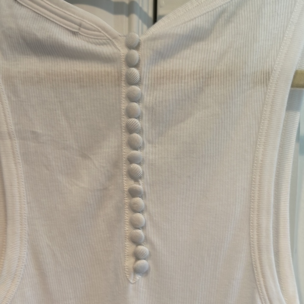 Vince Button Back Tank, White, Size Medium - image 5